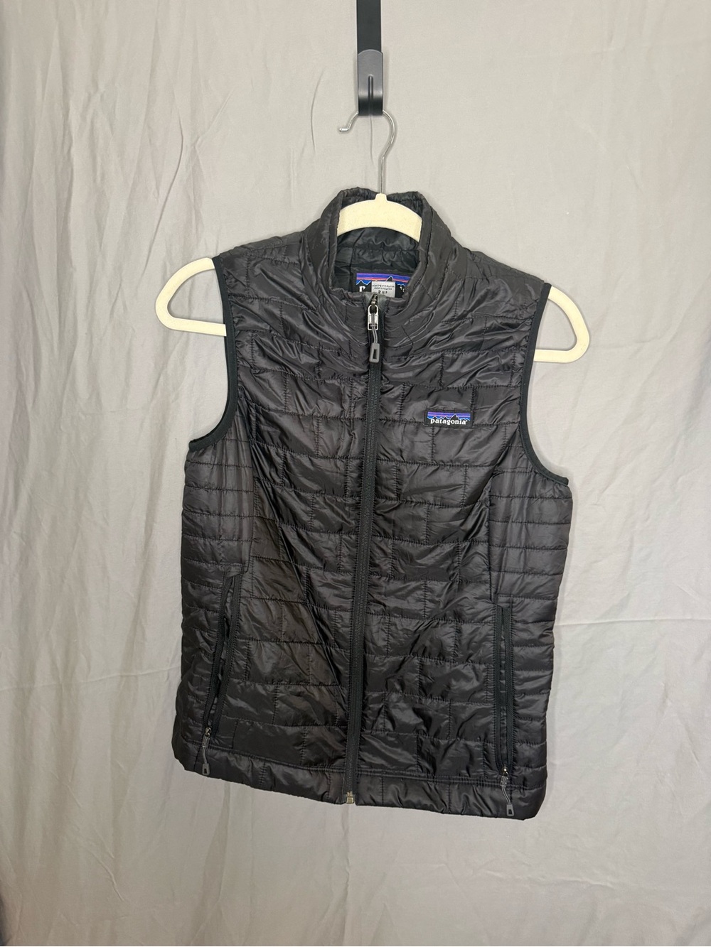 Patagonia Women’s Nano Puff Vest Black Size S Packable Lightweight Puffer